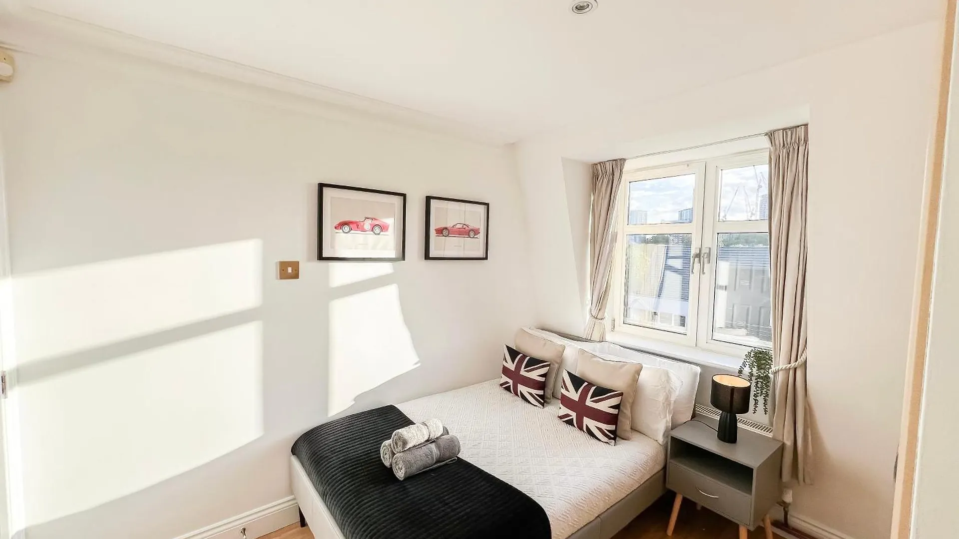 3 Bedroom Flat With Free Secured Parking In Borough Near The Shard, Bermondsey London